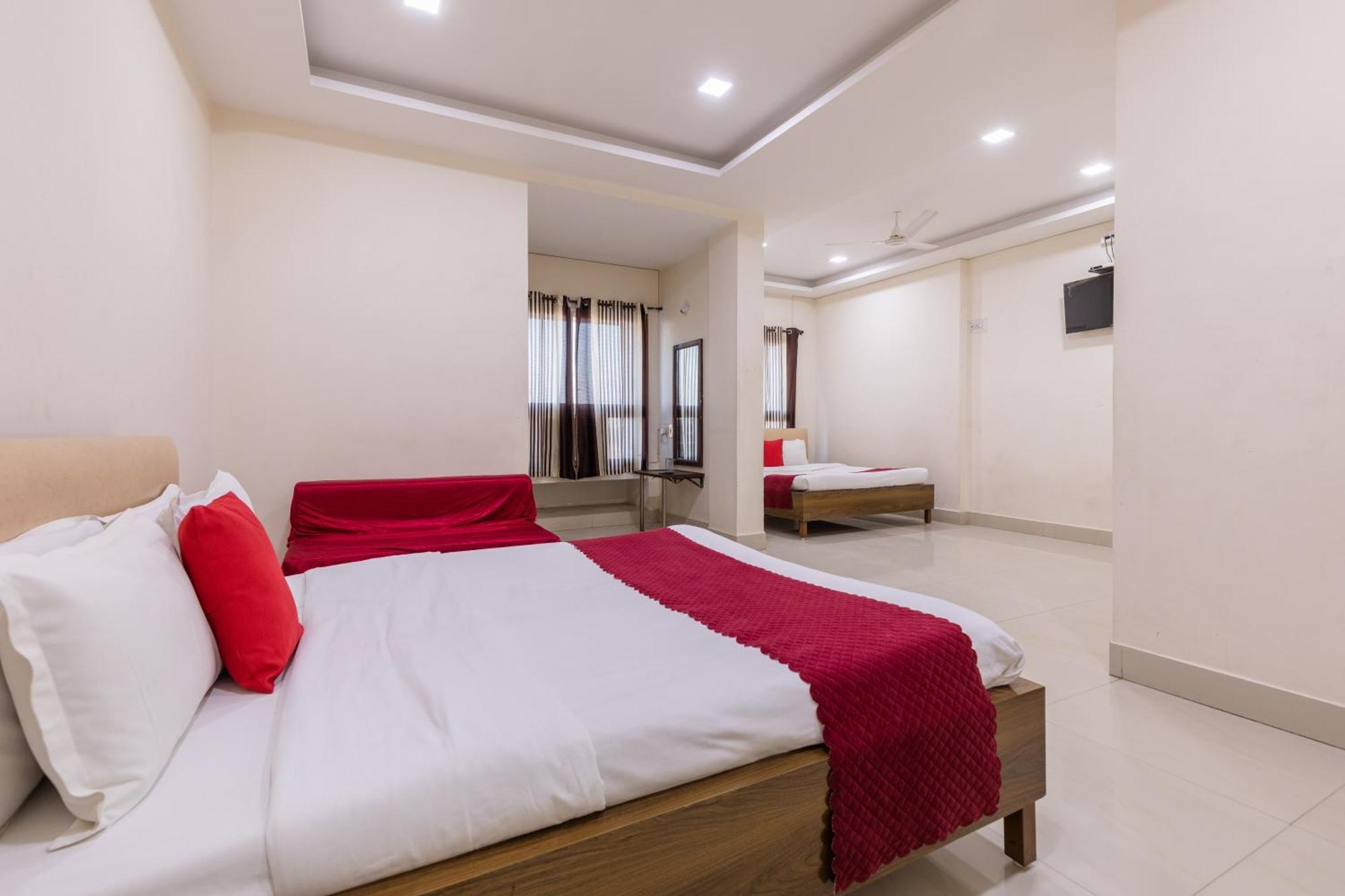 Ruchishree Garden Otel Ujjain Dış mekan fotoğraf