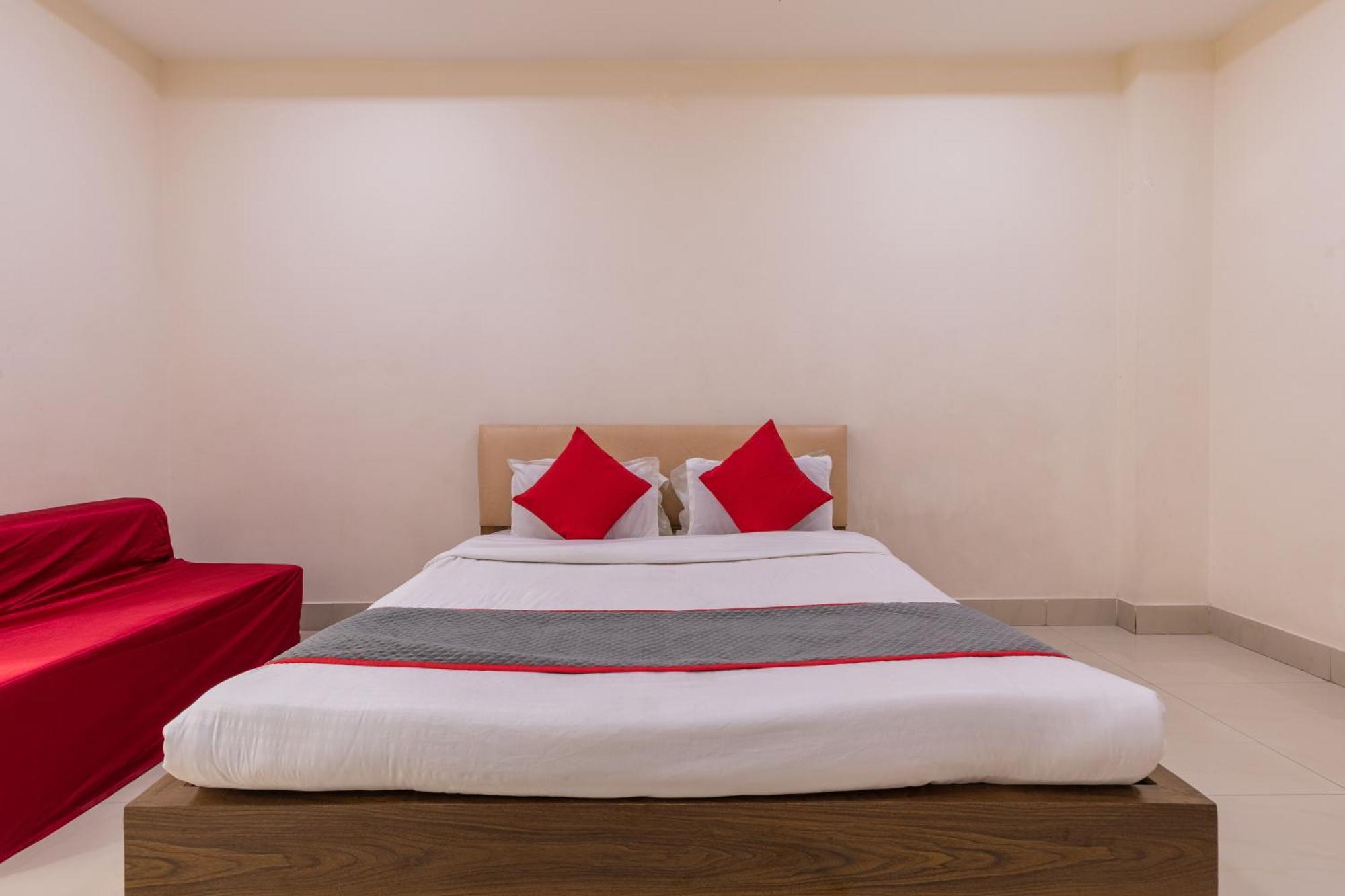 Ruchishree Garden Otel Ujjain Dış mekan fotoğraf