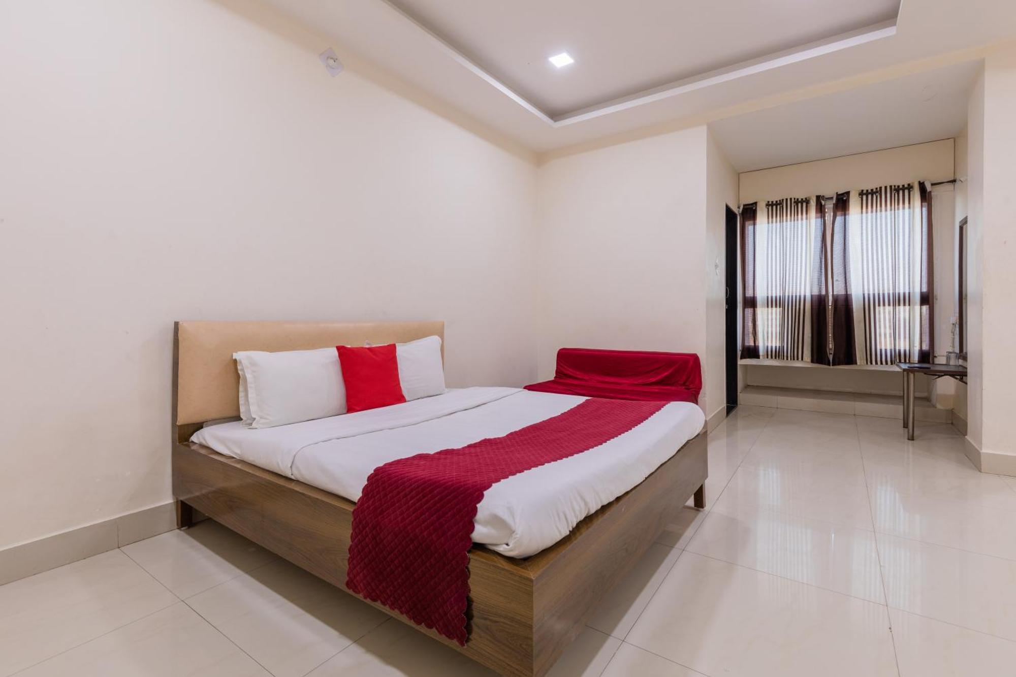 Ruchishree Garden Otel Ujjain Dış mekan fotoğraf