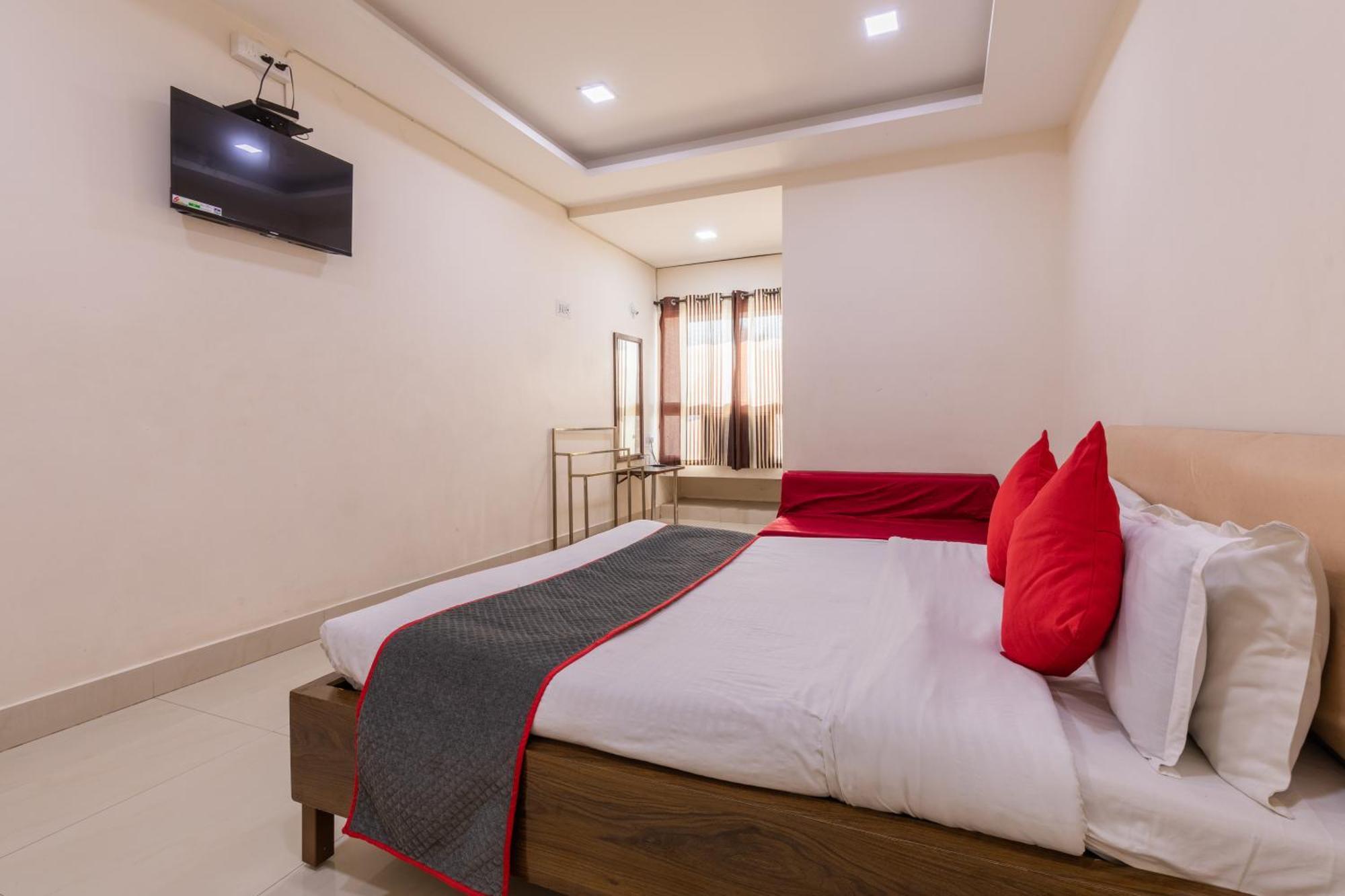 Ruchishree Garden Otel Ujjain Dış mekan fotoğraf