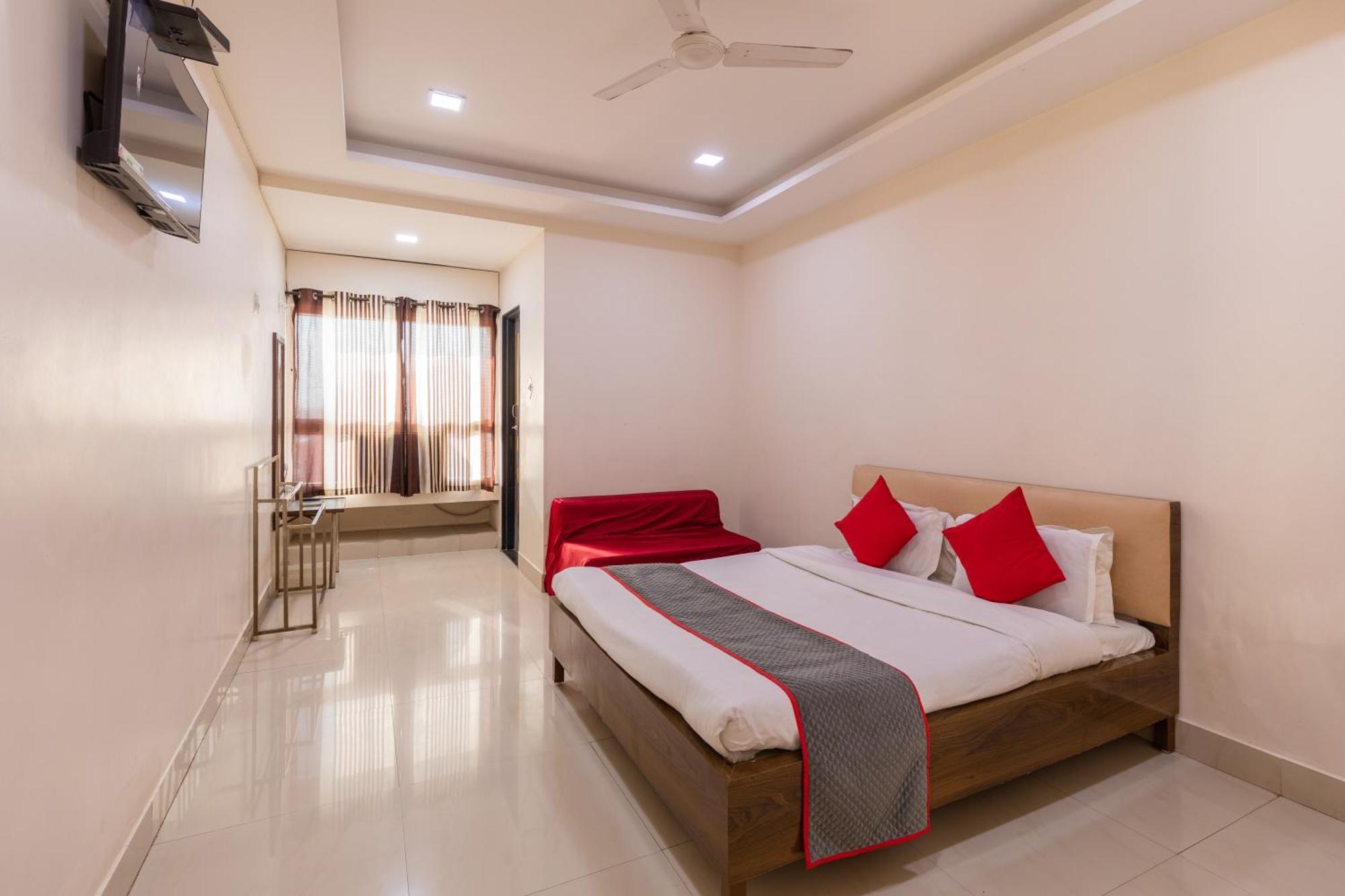Ruchishree Garden Otel Ujjain Dış mekan fotoğraf